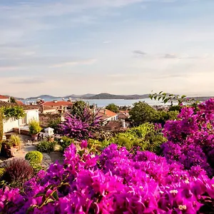 Begonvilla Evleri Apart Otel